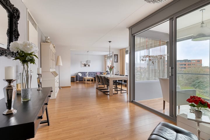 Hemelboog Binnen 93 main image