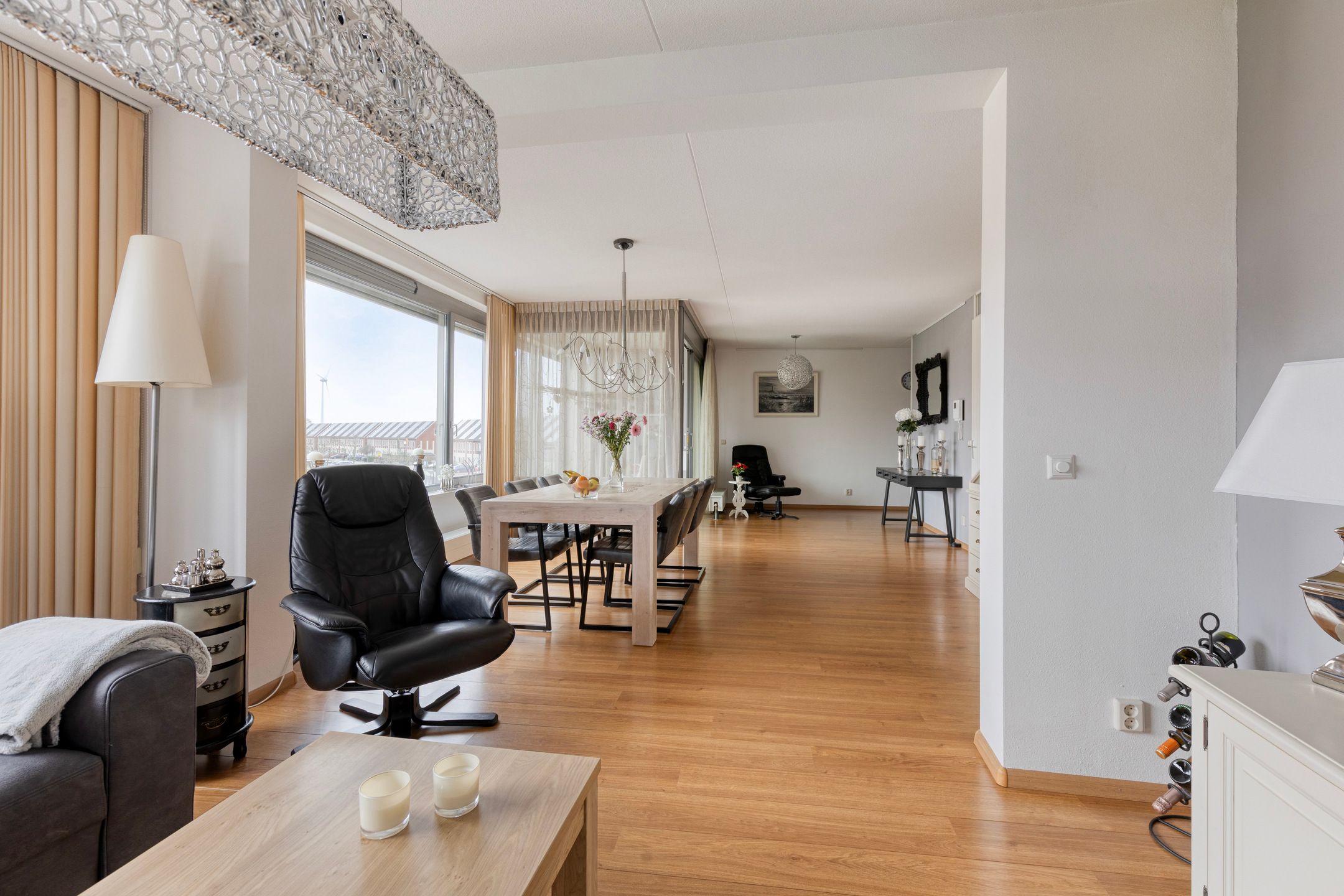 Foto 6 van Hemelboog Binnen 93