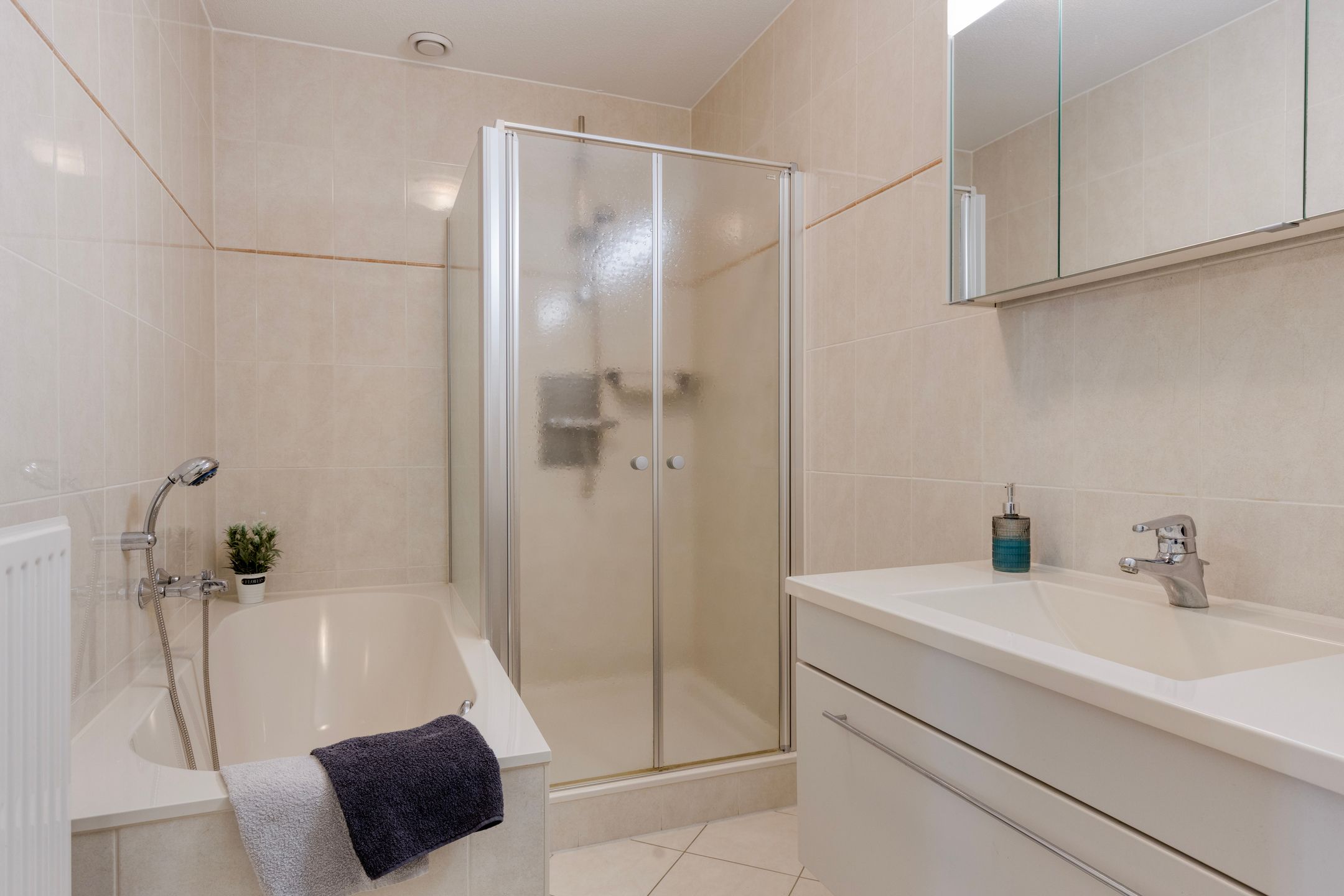 Foto 18 van Hemelboog Binnen 93