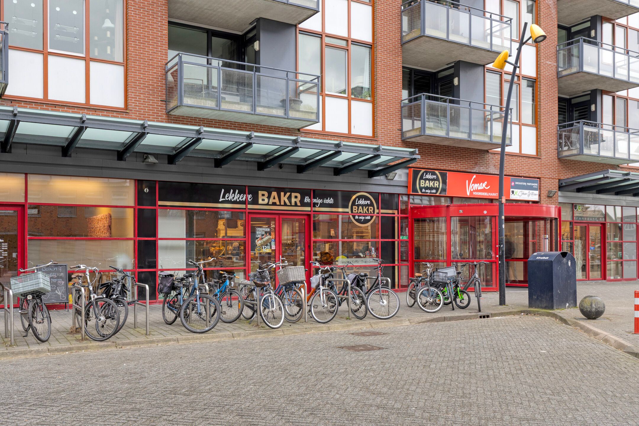 Foto 33 van Hemelboog Binnen 93