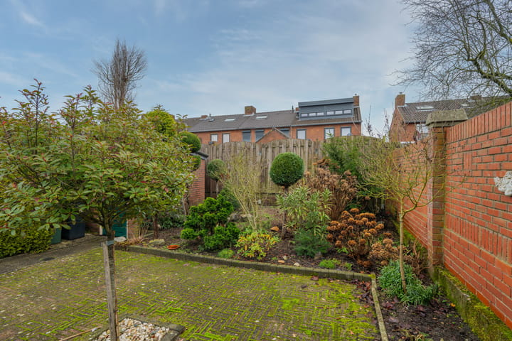 Foto 22 van Sint Annastraat 25