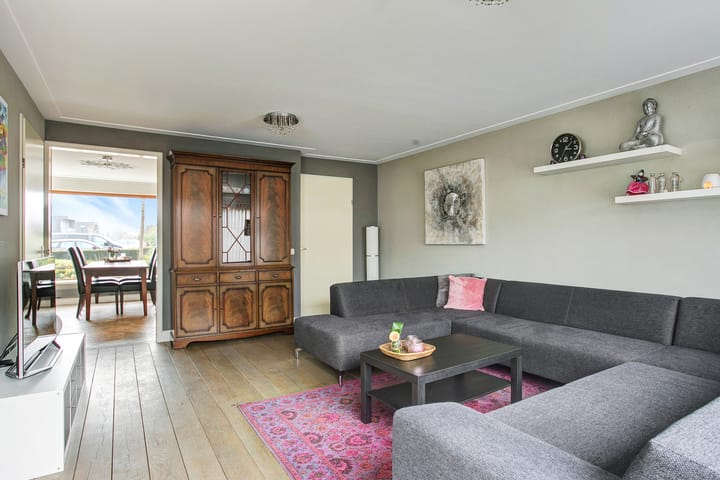 Foto 2 van Emmalaan 44