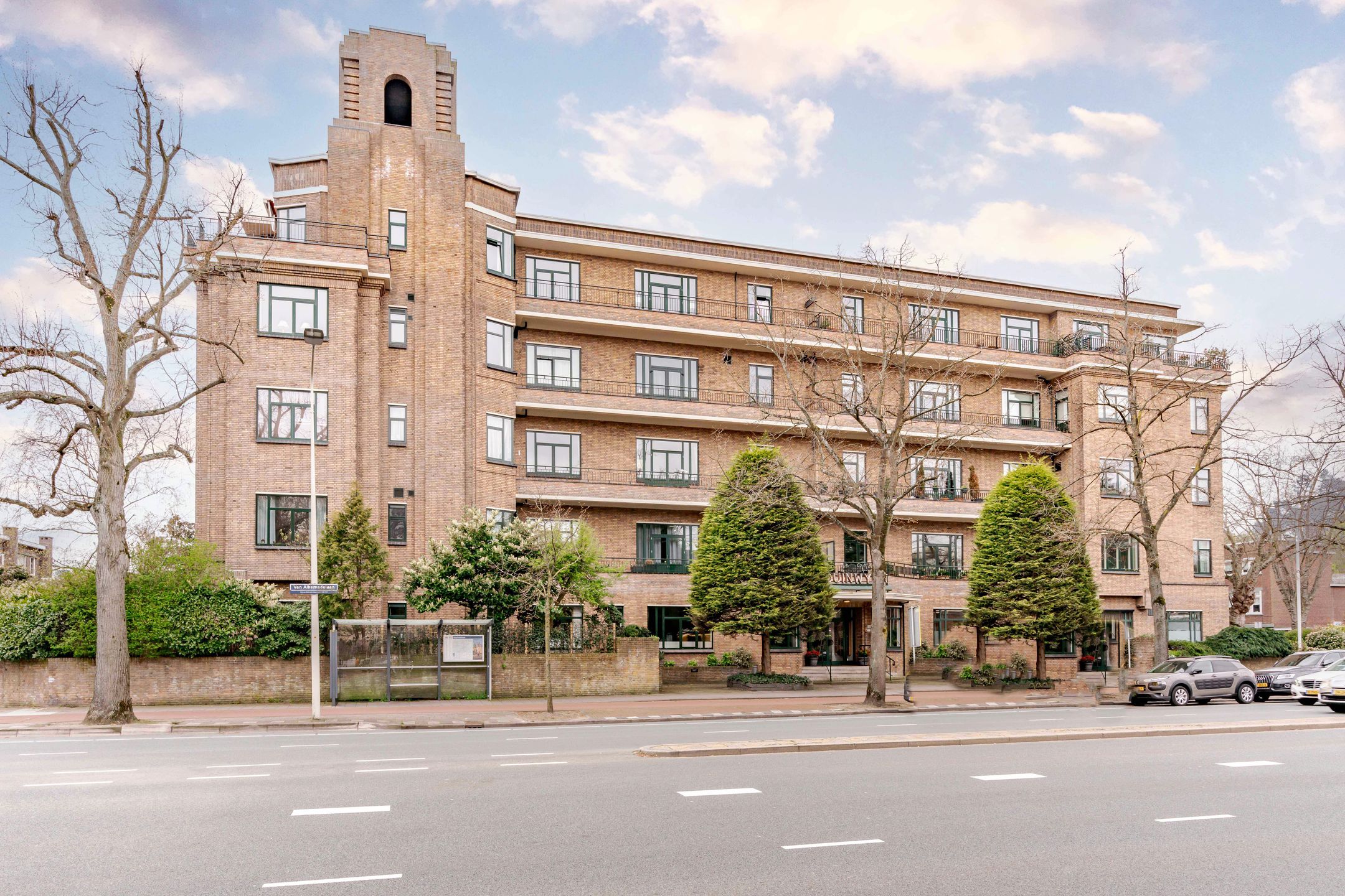 Van Alkemadelaan 350- 350 417