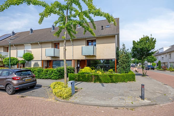 Foto 35 van Emmalaan 44