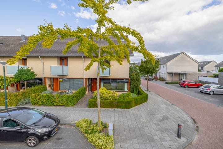 Foto 39 van Emmalaan 44