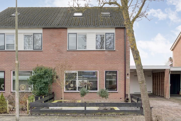 Foto 2 van De Visserstraat 37