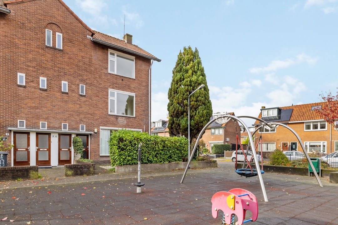 Foto 2 van Röntgenstraat 4