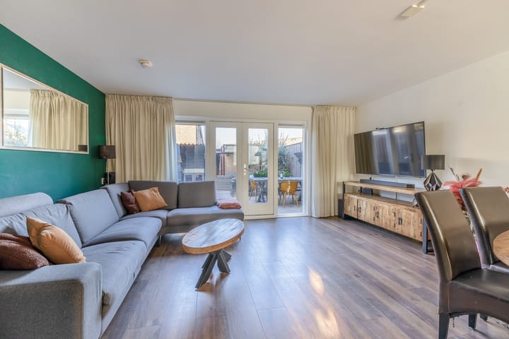 Foto 6 van Fien de la Mardreef 15