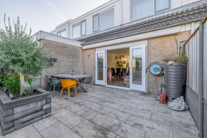 Foto 32 van Fien de la Mardreef 15