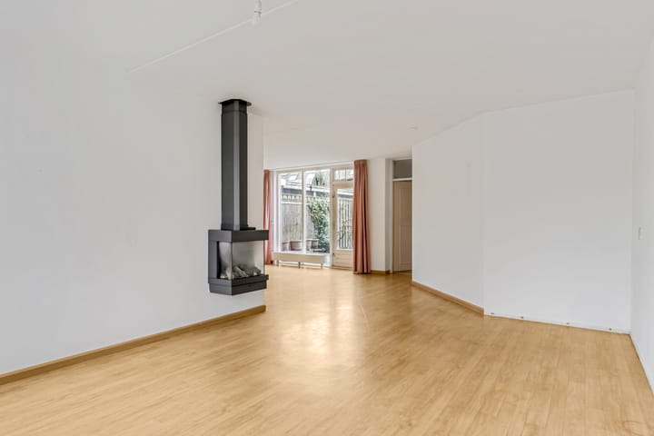 Photo 2 of Ben Goerionsingel 16