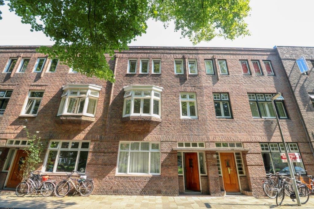Photo 36 of Burnierstraat 21