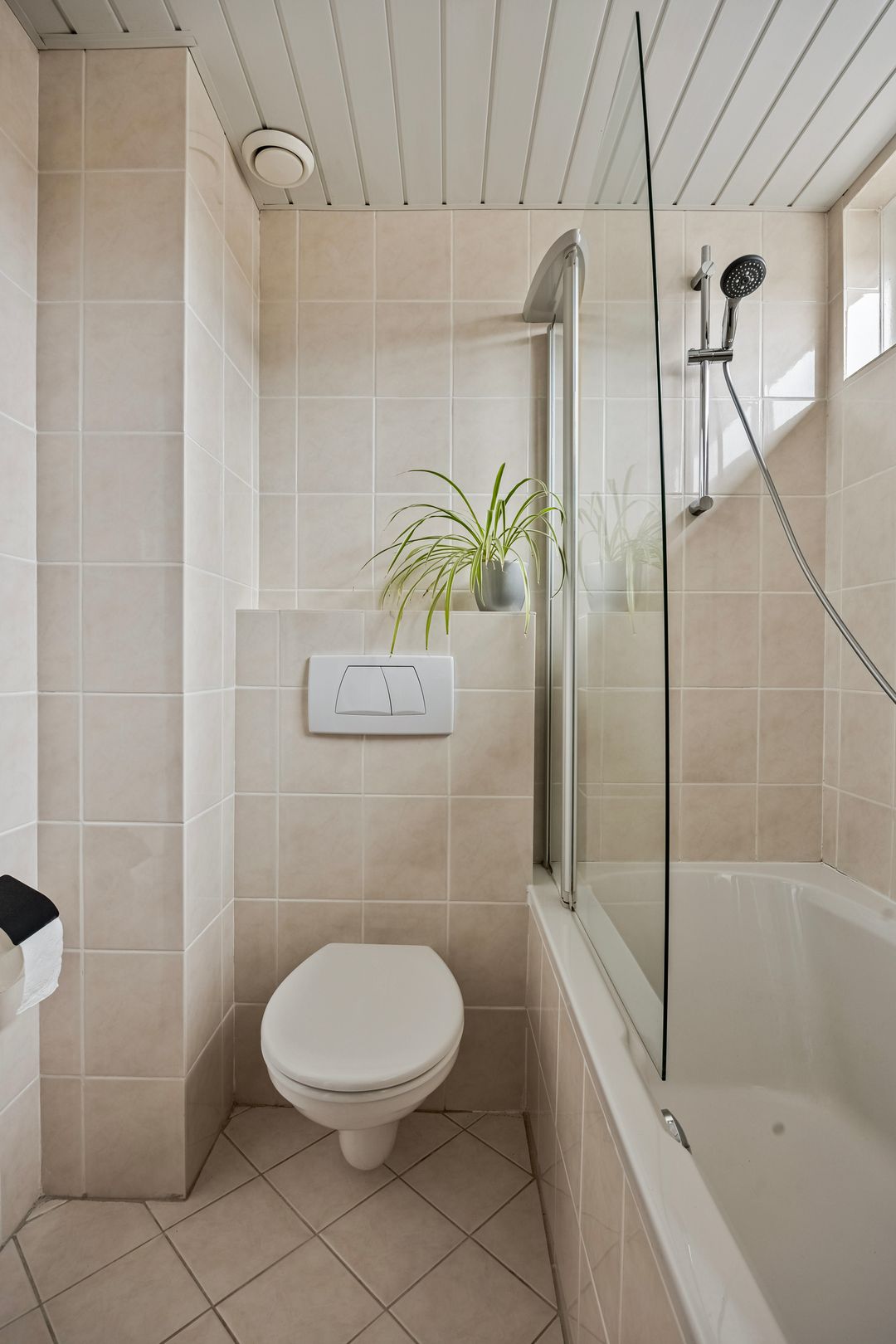 Foto 23 van Wielewaallaan 11