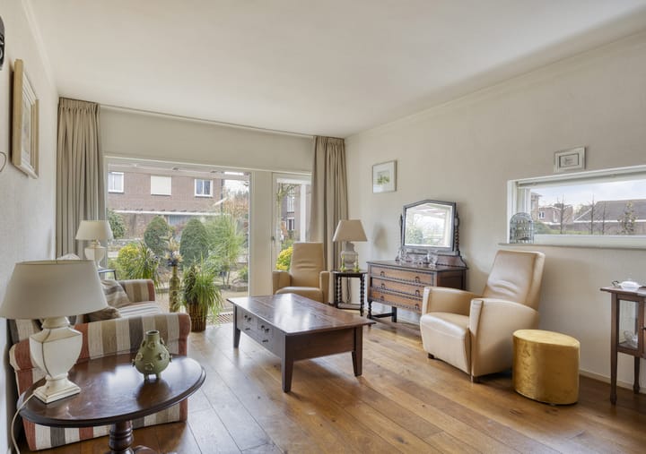 Foto 4 van Duizendschoonstraat 52