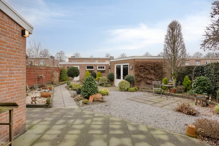 Foto 42 van Duizendschoonstraat 52