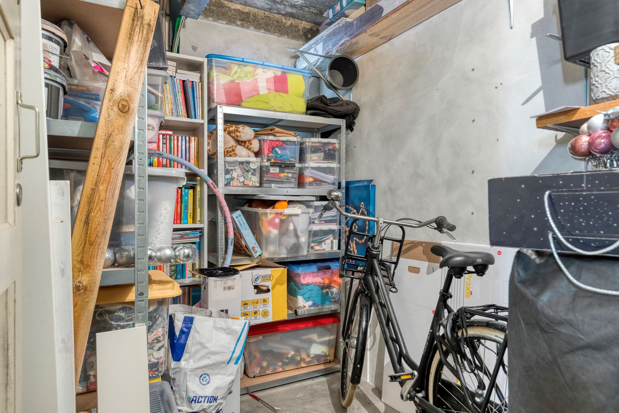 Photo 27 of Forellendaal 560