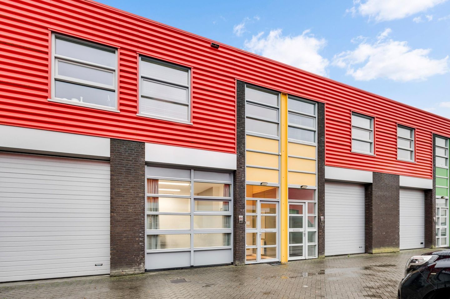 View photo 2 of Magnesiumstraat 23-B7