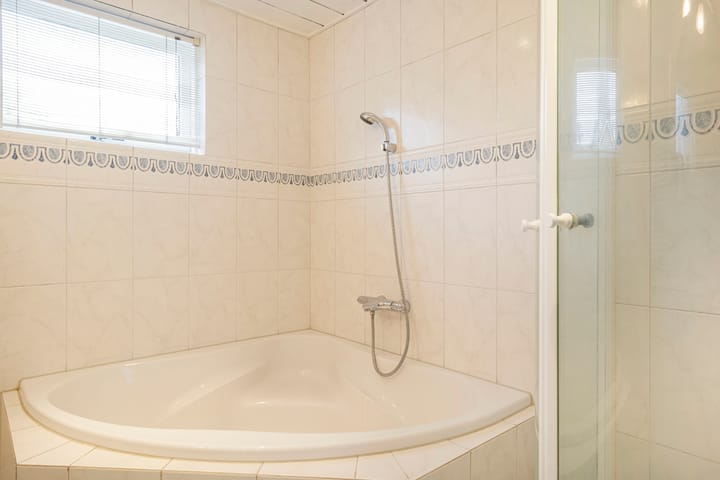 Foto 28 van Dissel 10