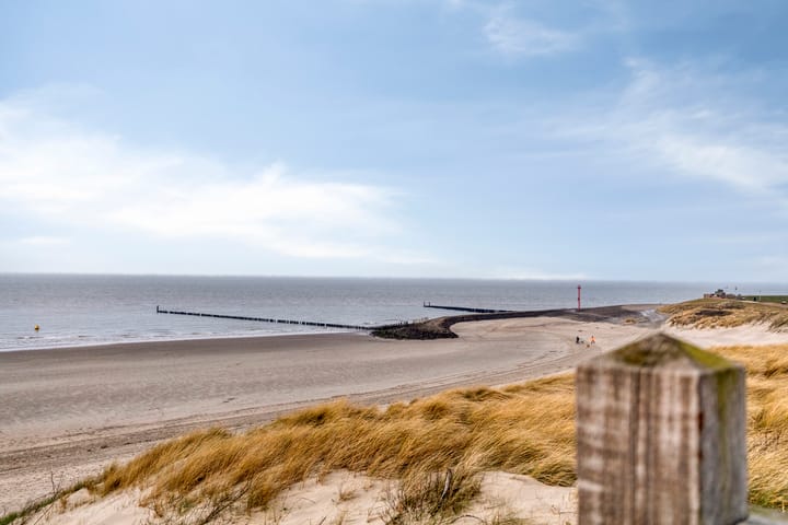 Photo 2 of Charley Tooropstraat 20