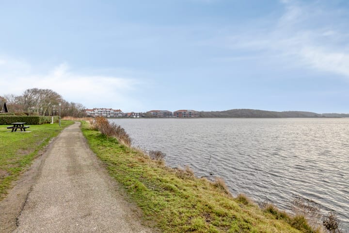 Foto 8 van Charley Tooropstraat 20