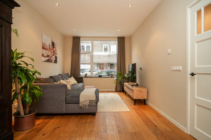 Photo 2 of Agnes van Leeuwenberchstraat 16