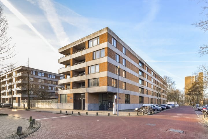 Photo 4 of Rengerskerkestraat 8