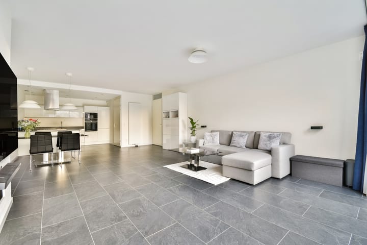 Photo 3 of Rengerskerkestraat 8