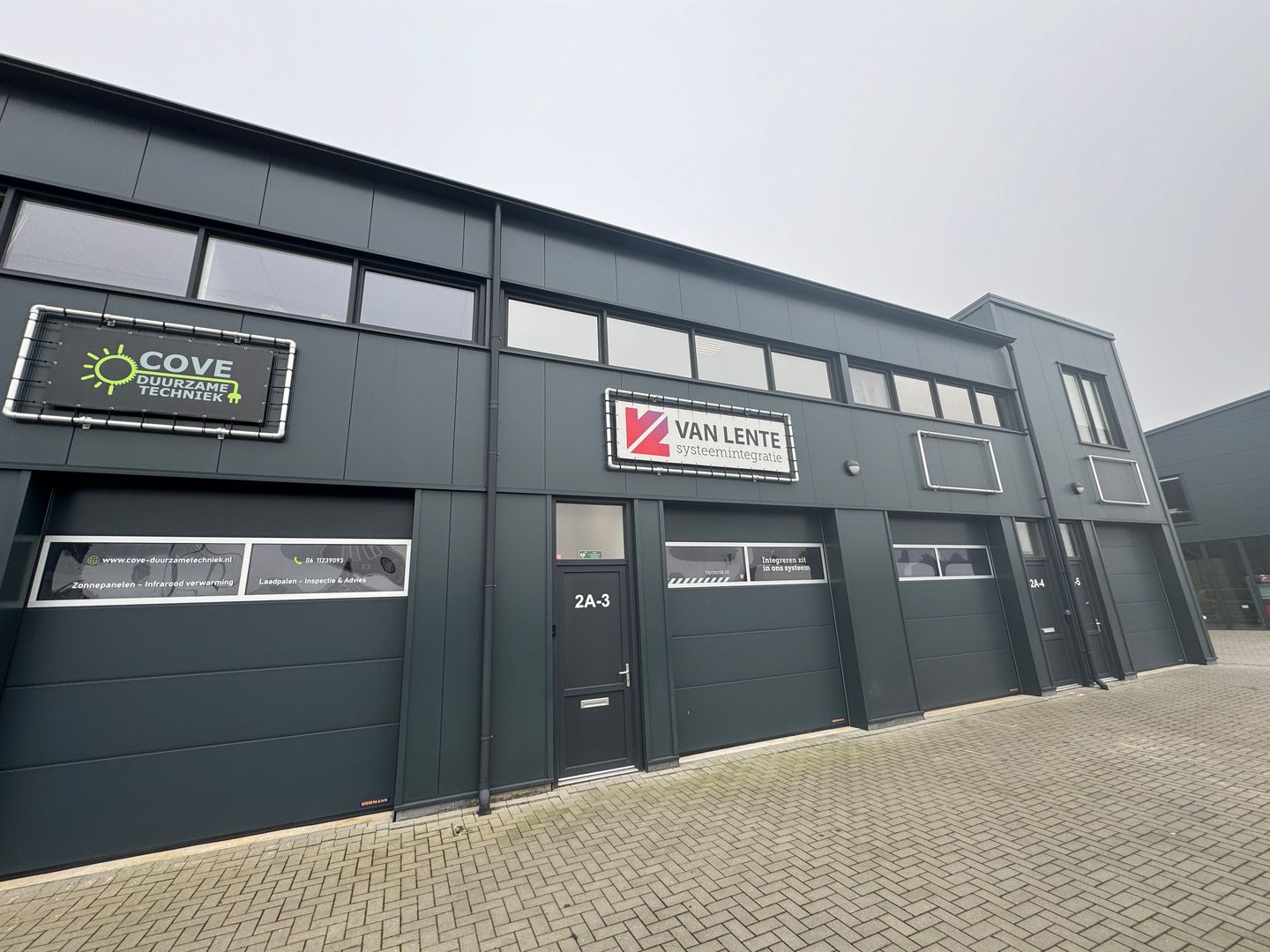 Bekijk foto 2 van Olgerweg 2-a3