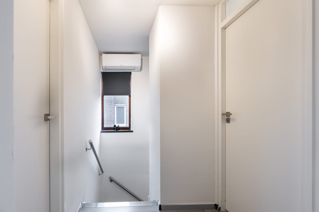 Photo 11 of Bungestraat 9