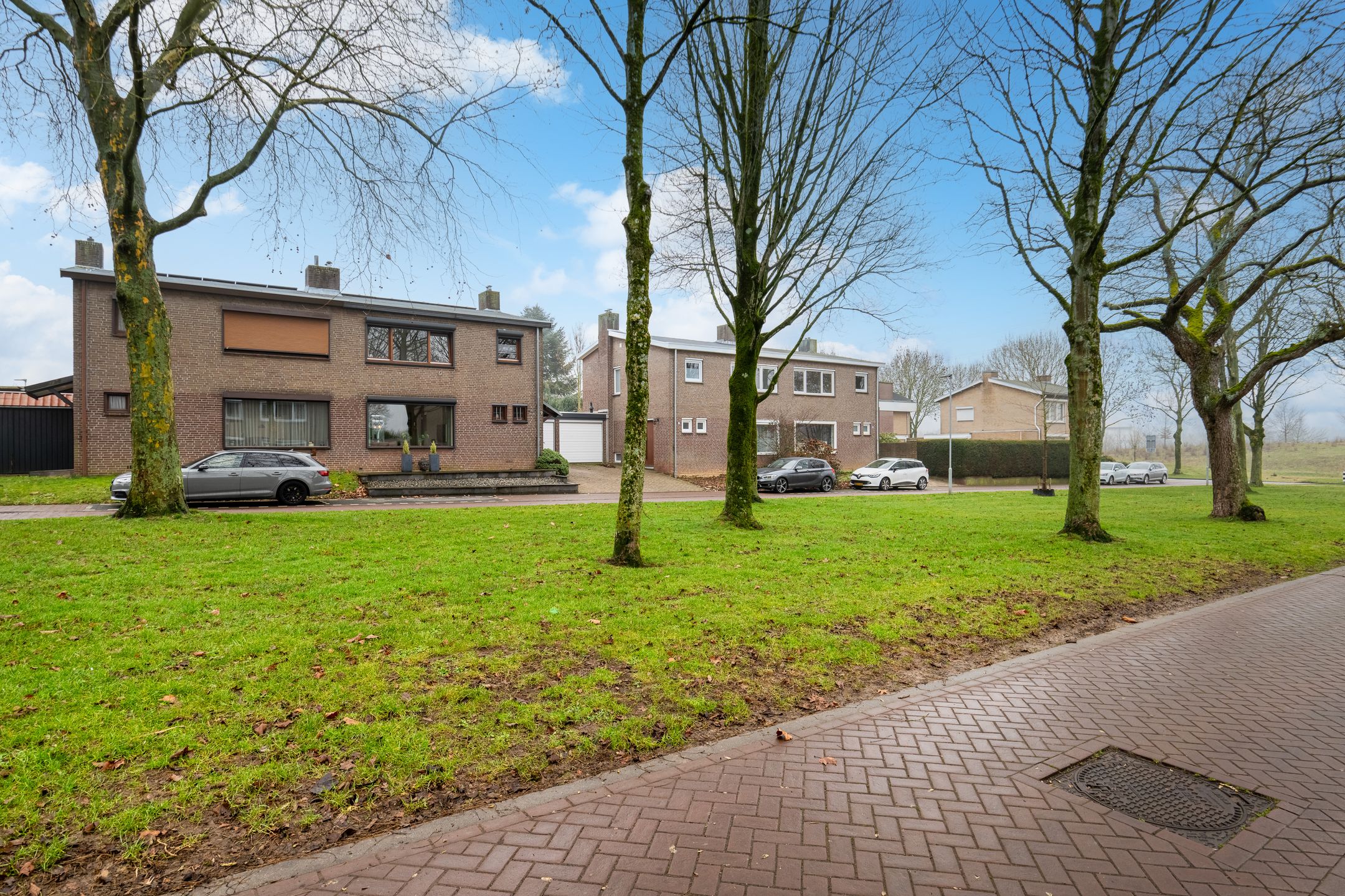 Photo 24 of Bungestraat 9