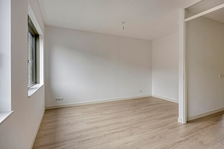 Foto 17 van Johanna Westenengweg 19