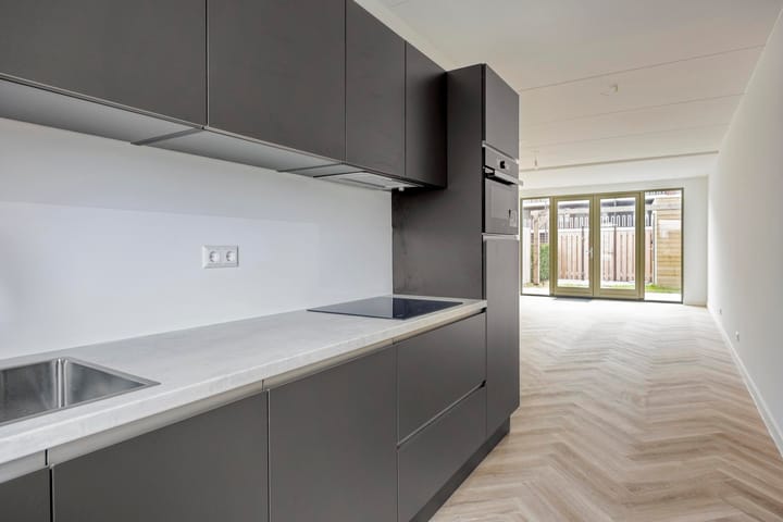 Foto 10 van Johanna Westenengweg 19