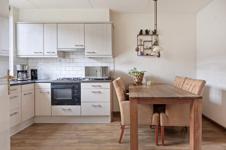 Photo 3 of Goudplevier 49-A