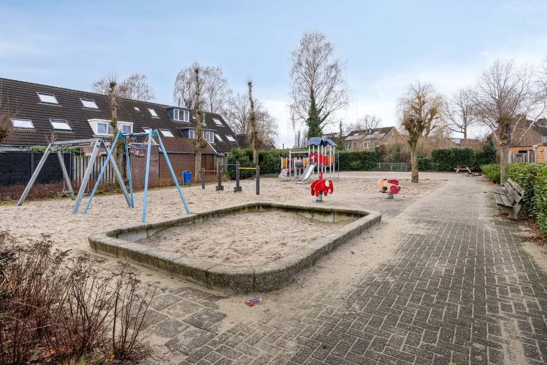 Photo 38 of Goudplevier 49-A