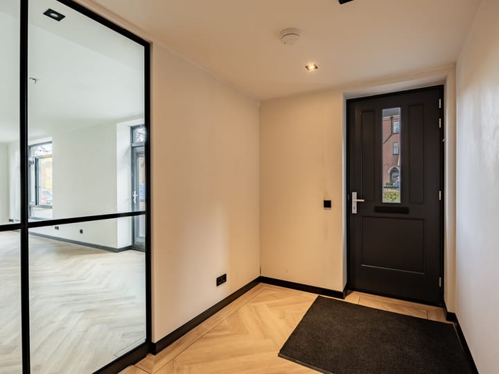 Foto 4 van Broederenkerkplein 1