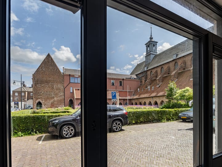 Foto 32 van Broederenkerkplein 1