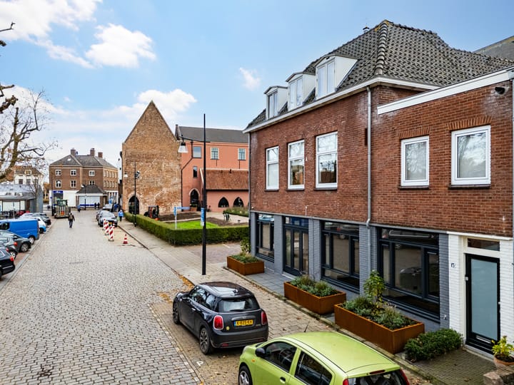 Foto 30 van Broederenkerkplein 1