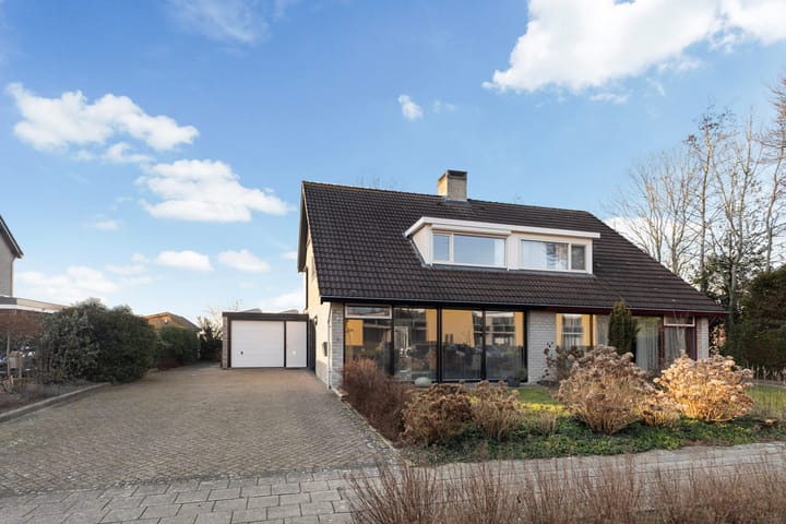 Photo 2 of K. van Zandbergenstraat 12