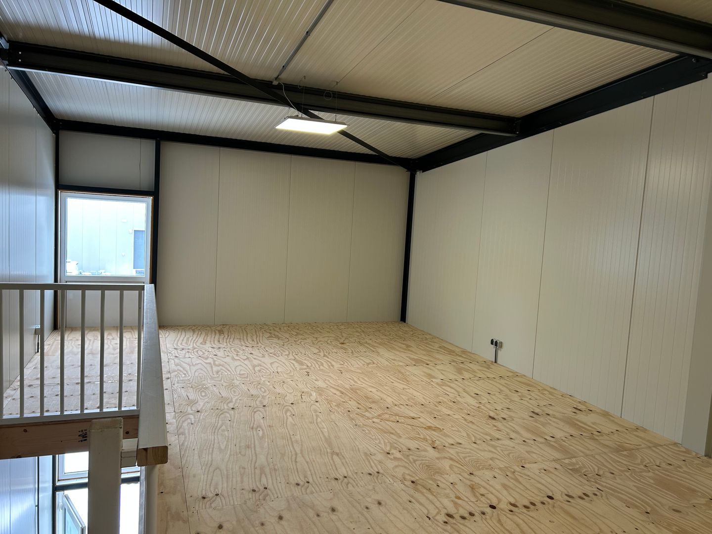 View photo 5 of Industrieweg-West 4-A13