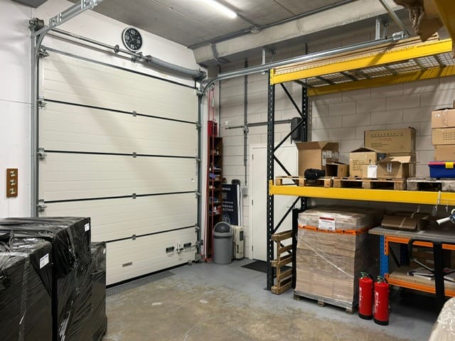 View photo 3 of Faradaystraat 17-14