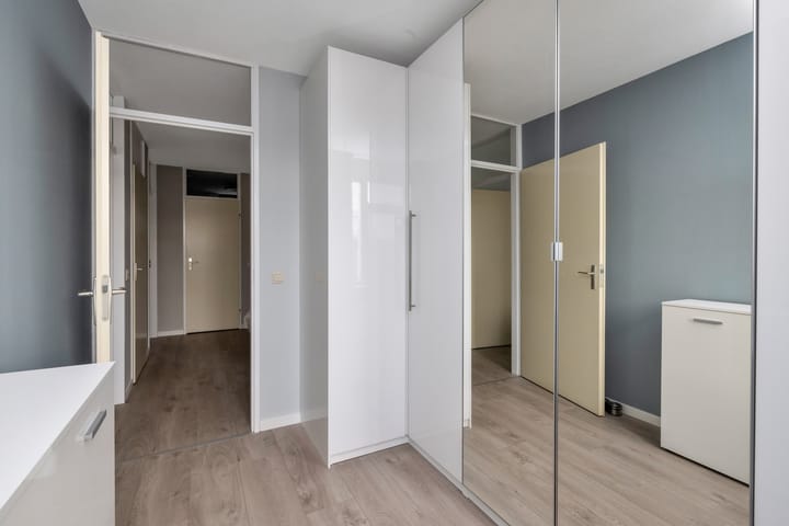 Photo 26 of Haya van Someren-Downerstraat 22