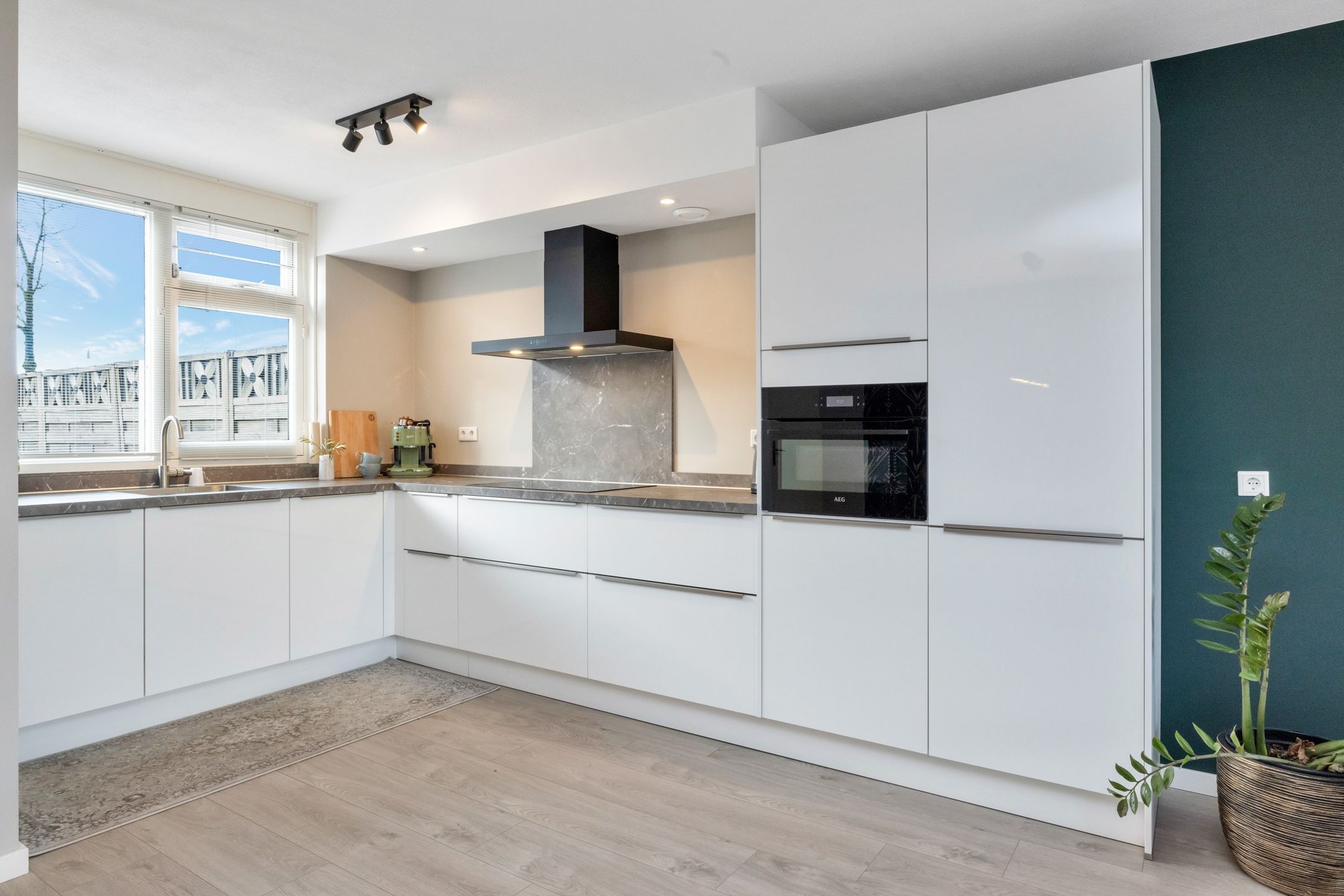 Foto 3 van Haya van Someren-Downerstraat 22