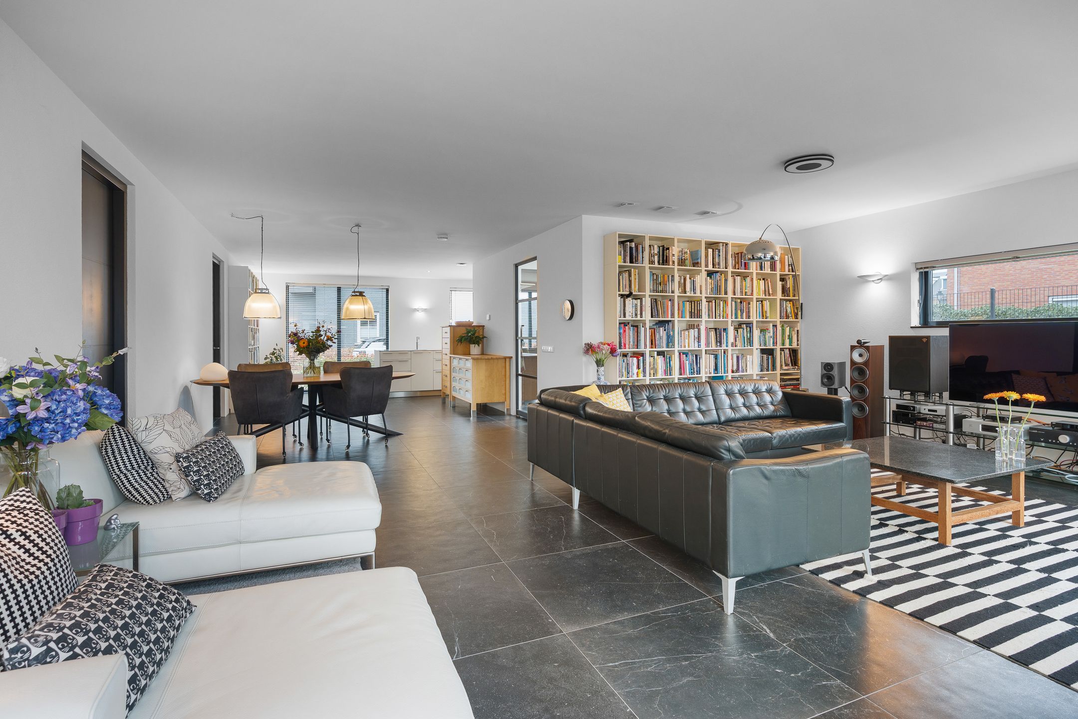 Photo 15 of Kamerlingh Onnesstraat 56