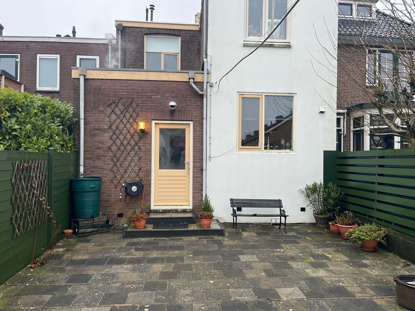 View photo 3 of Raadhuisstraat 37