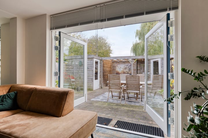 Photo 33 of Willem Pijperstraat 30