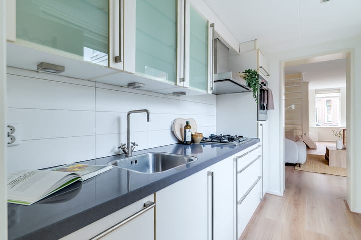 Foto 18 van Stuartstraat 82