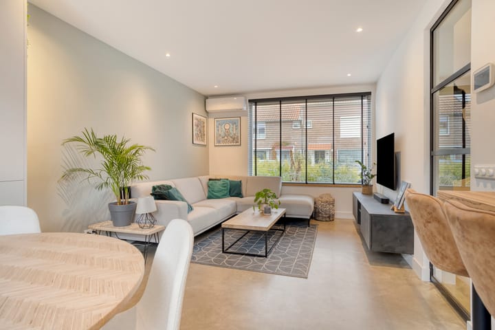 Photo 3 of Irenestraat 7