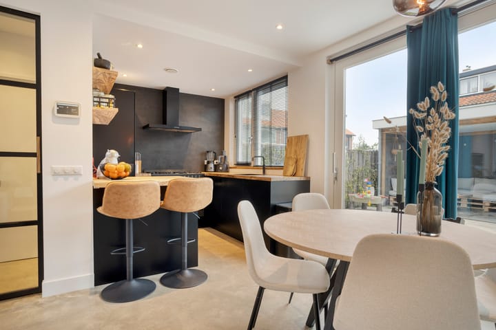 Foto 7 van Irenestraat 7