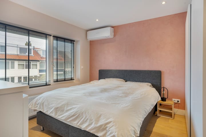 Foto 14 van Irenestraat 7