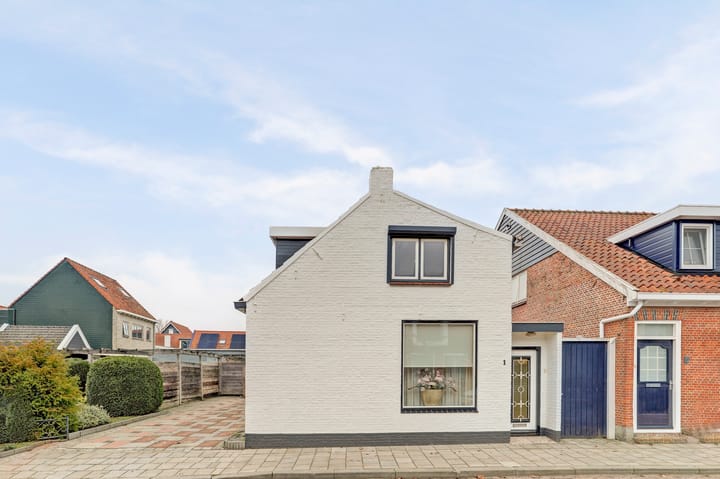 Photo 2 of Nazareth 1