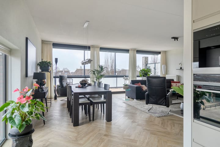 Foto 8 van Groningenlaan 135